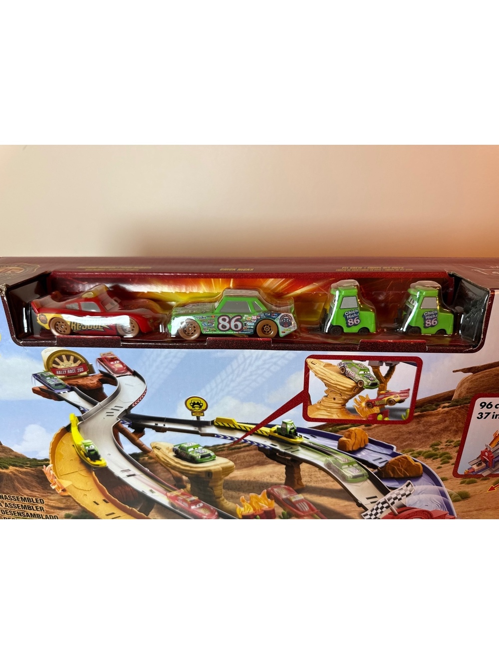 Disney Pixar Cars Rescue Road Raceway Playset - Picture 3 of 6